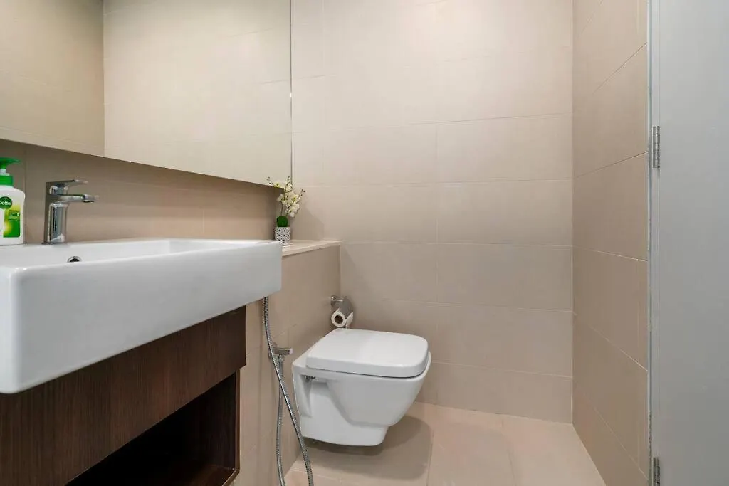 Kl East Mall-Theridge-Ps4-Pool Table-Netflix Kuala Lumpur Apartment
